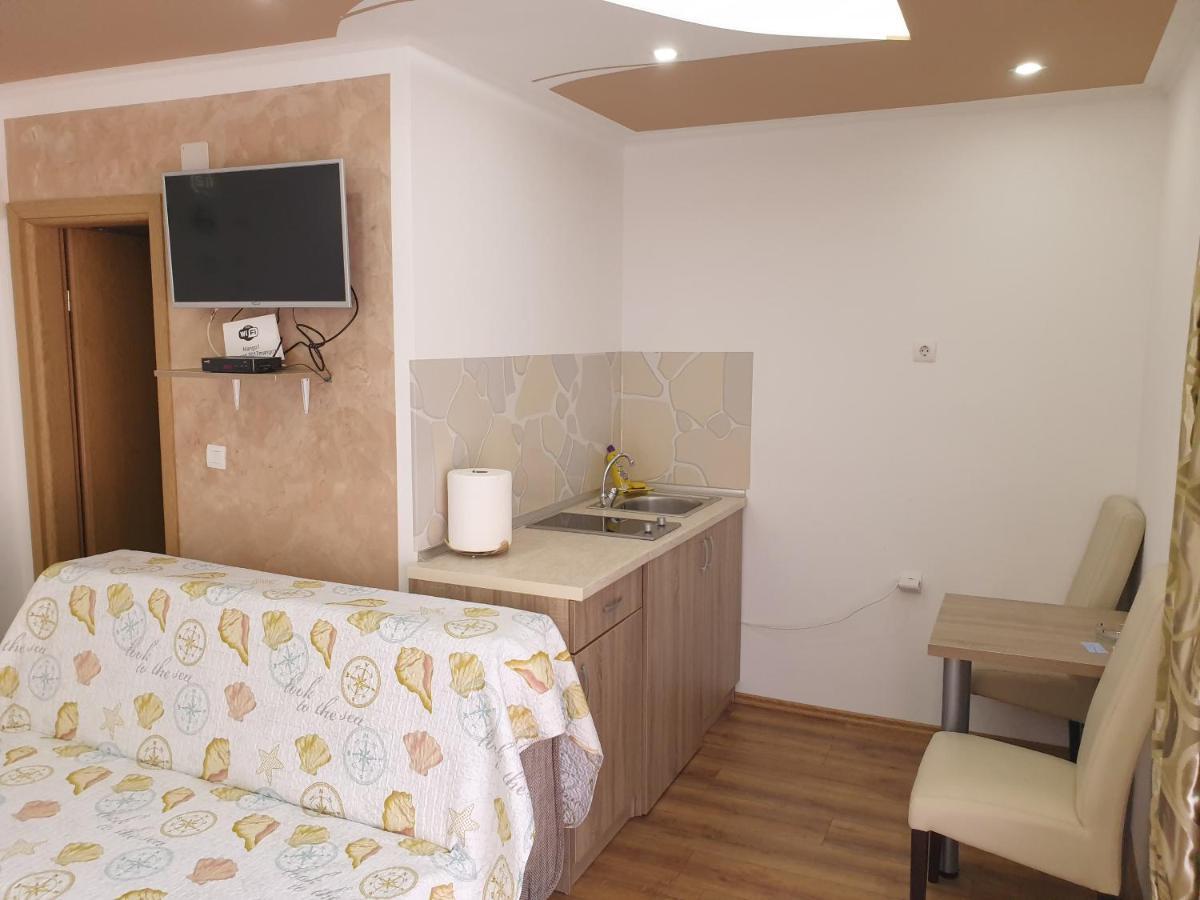 Mango Apartments Trebinje Exteriör bild