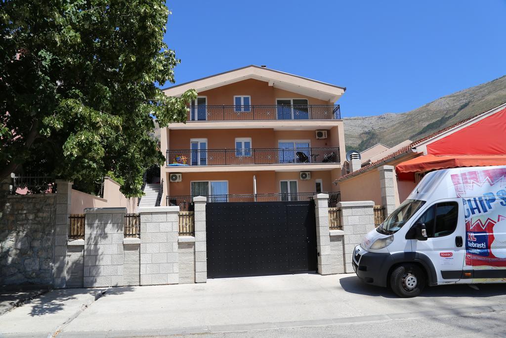 Mango Apartments Trebinje Exteriör bild